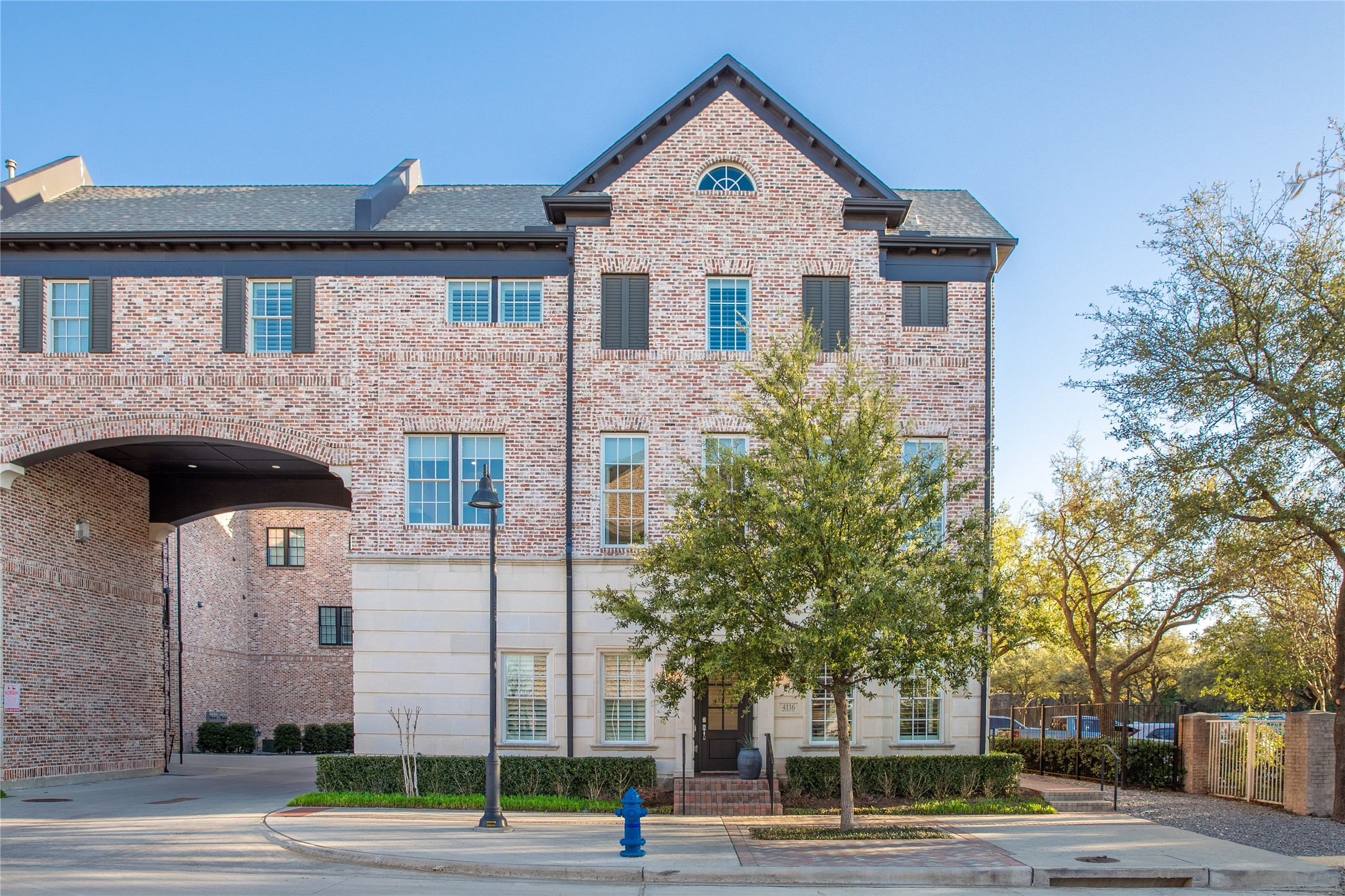 4116 Runyon Road Addison TX 75001