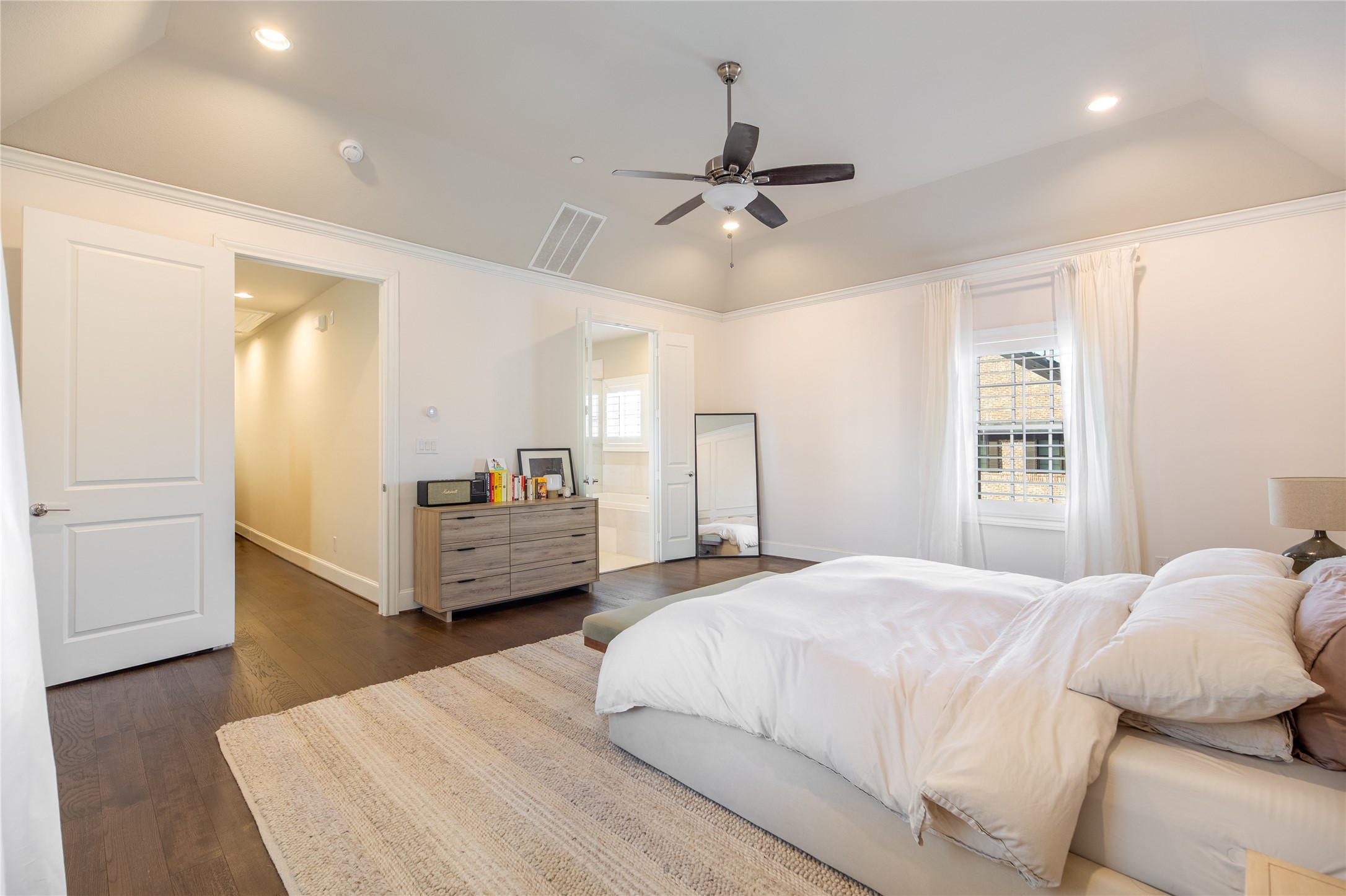 4116 Runyon Road Addison TX 75001