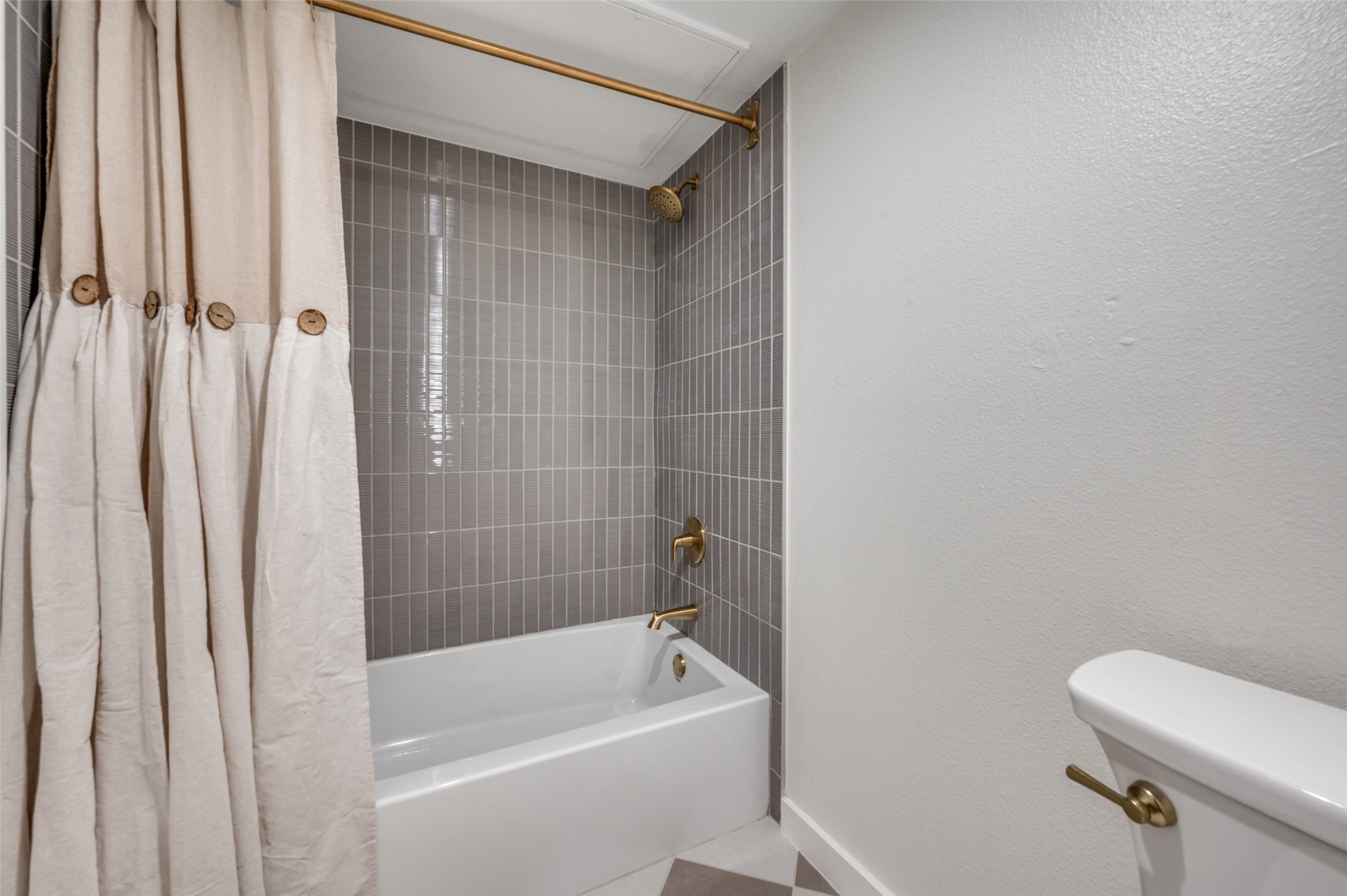 4616 W Lovers Lane Dallas TX 75209