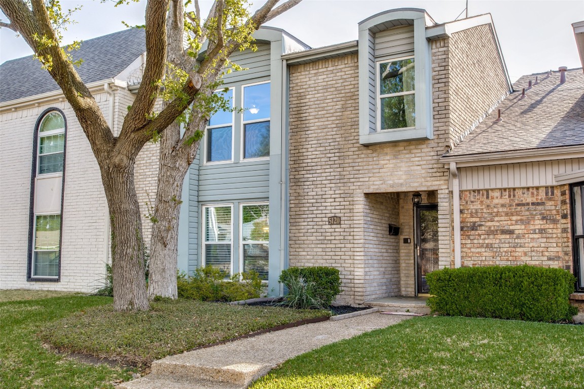 5120 Meadowcreek Drive Dallas TX 75248