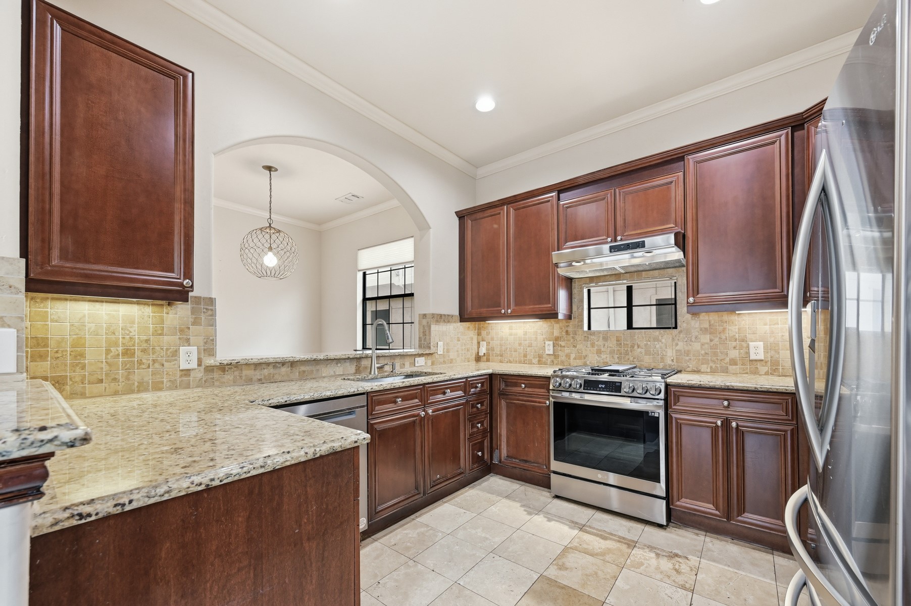 1020 Pavillion Street Dallas TX 75204