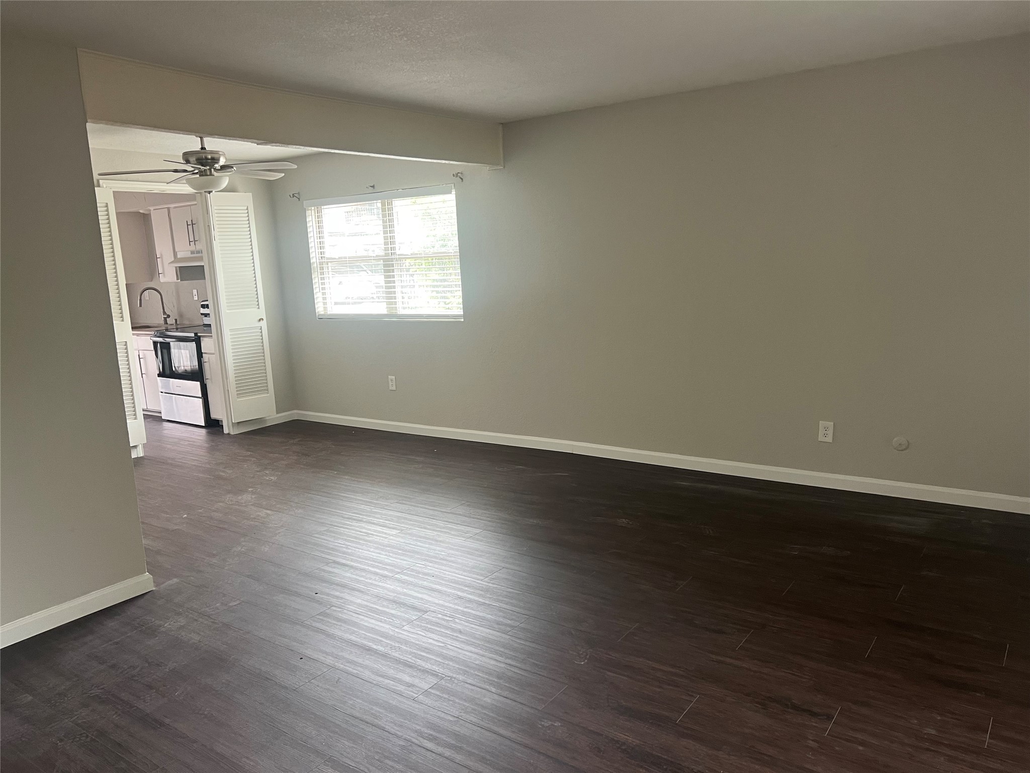 7915 Meadow Park Drive Dallas TX 75230