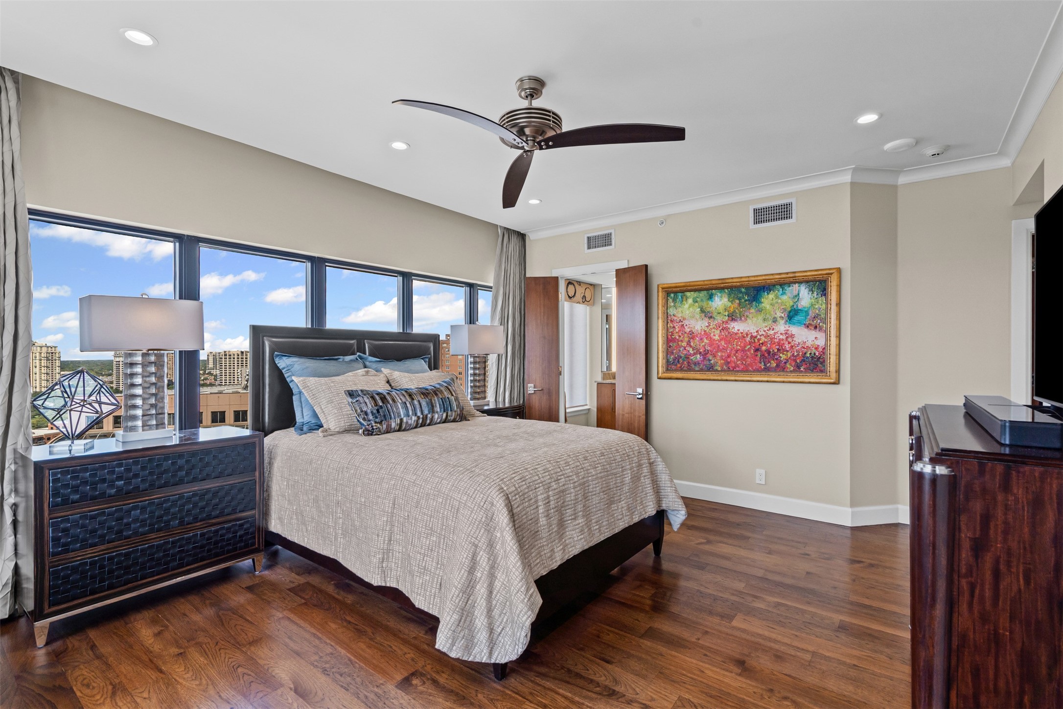 3030 Mckinney Avenue Dallas TX 75204