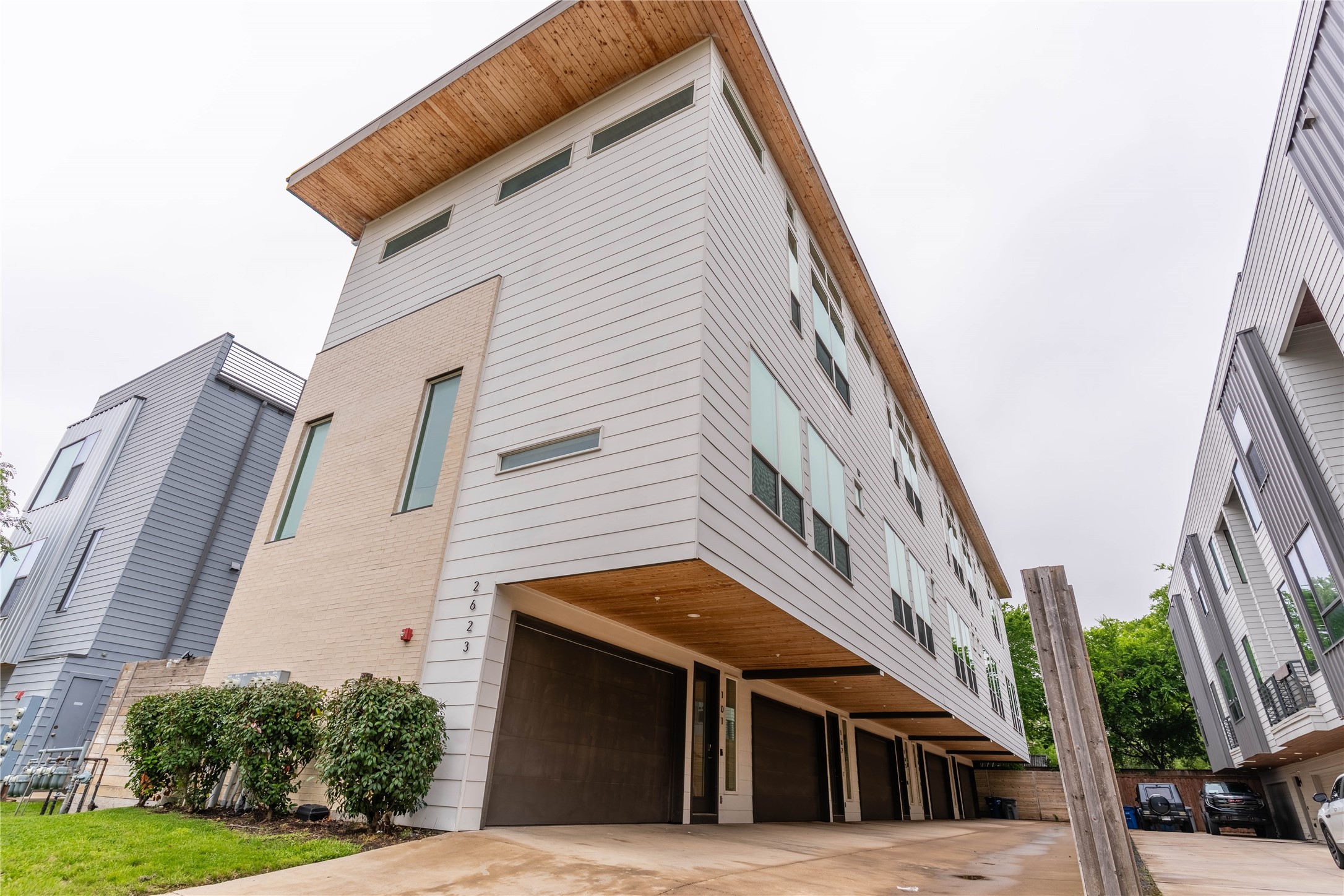2623 Kimsey Drive Dallas TX 75235