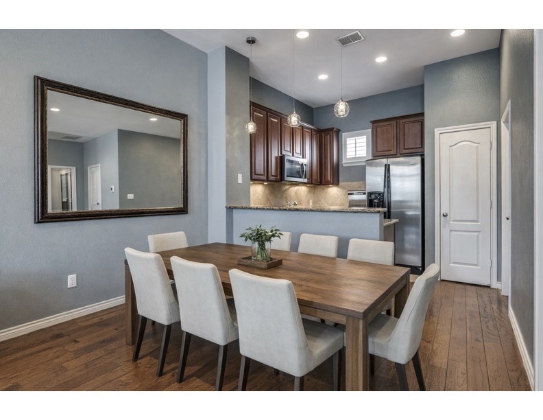 5017 Parkview Addison TX 75001