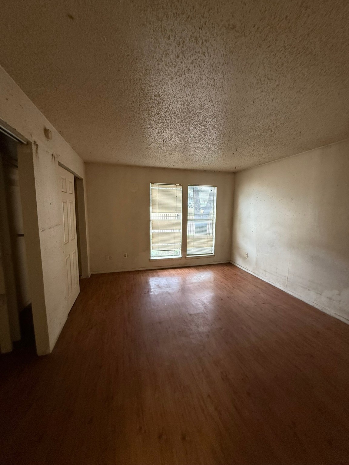 6050 Melody Lane Dallas TX 75231