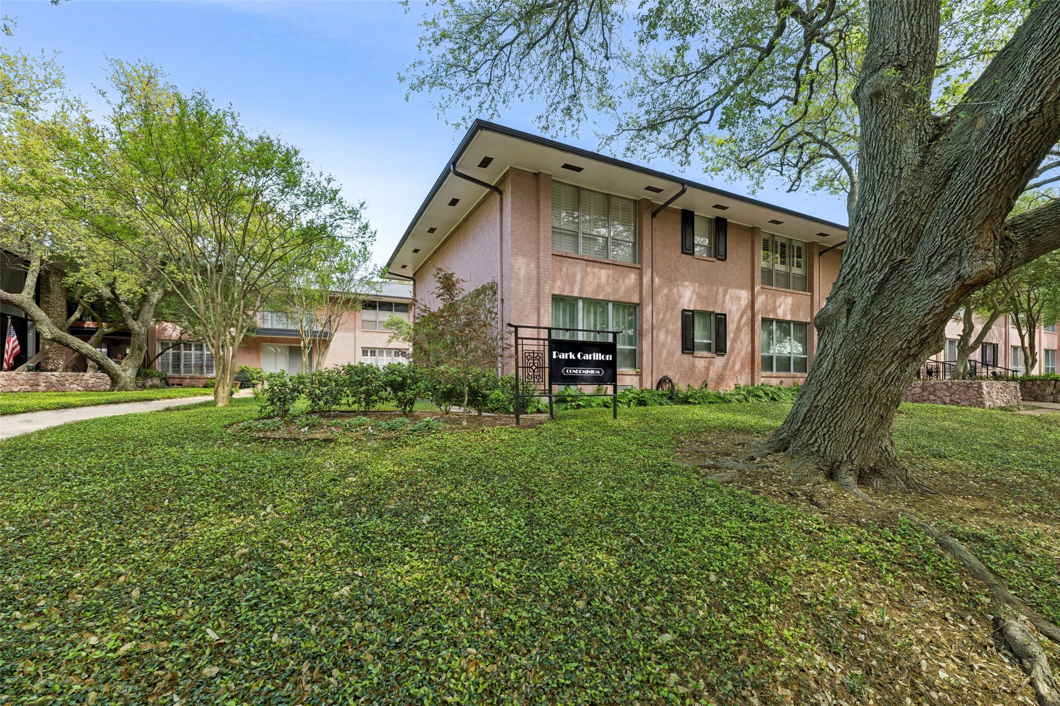 6311 Bandera Avenue Dallas TX 75225