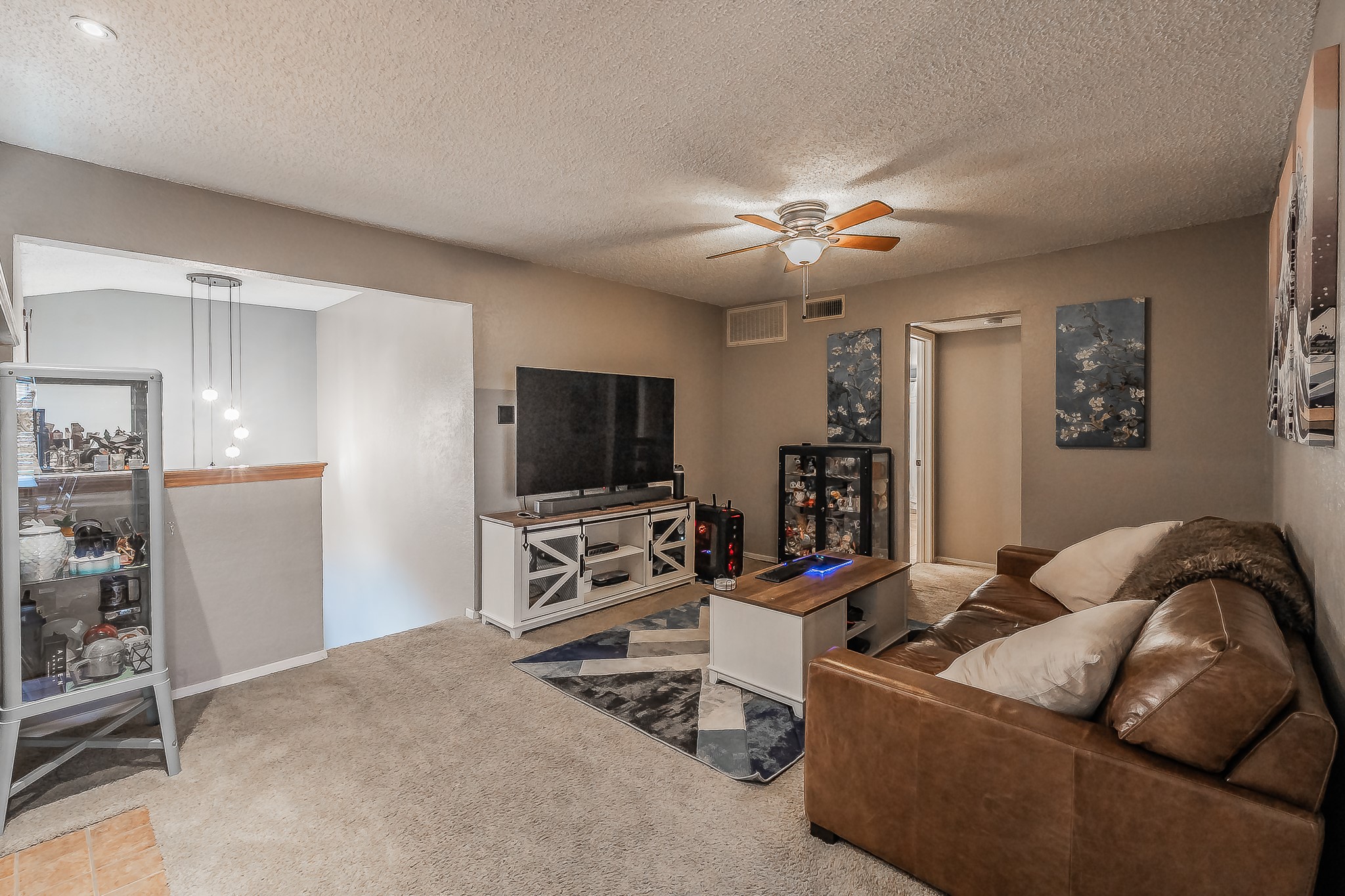 655 Ridgeline Drive Hurst TX 76053