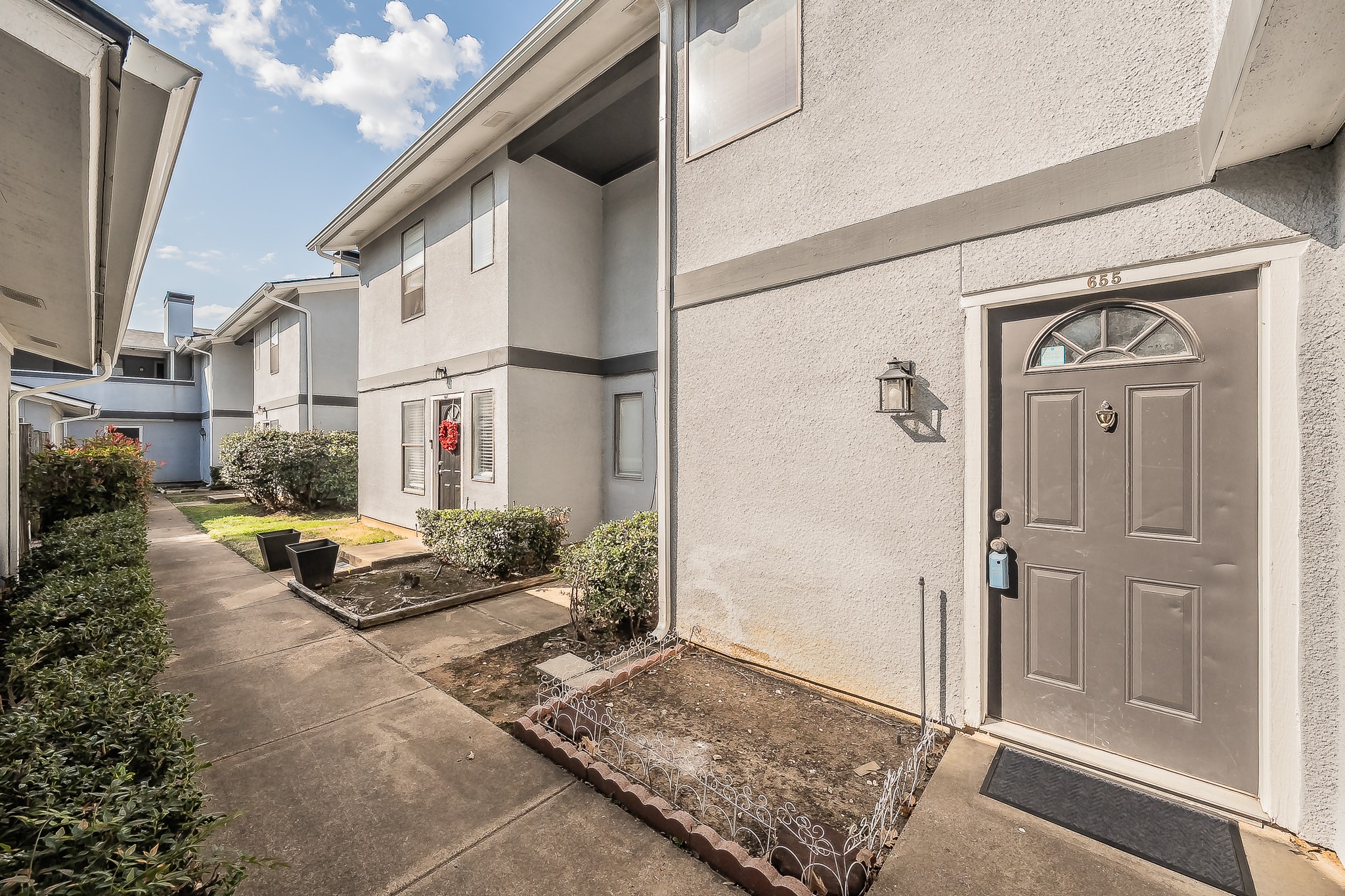 655 Ridgeline Drive Hurst TX 76053