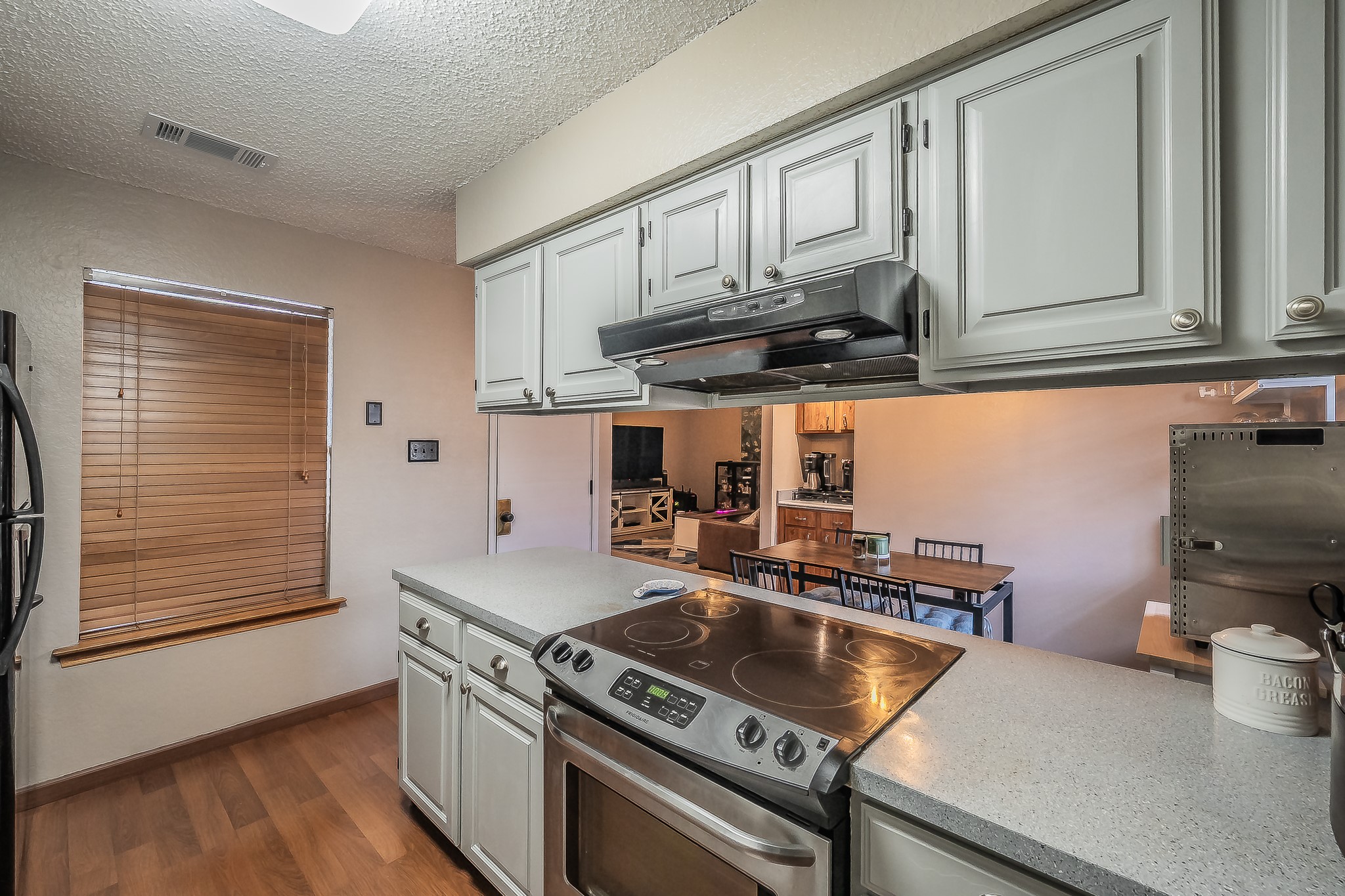 655 Ridgeline Drive Hurst TX 76053