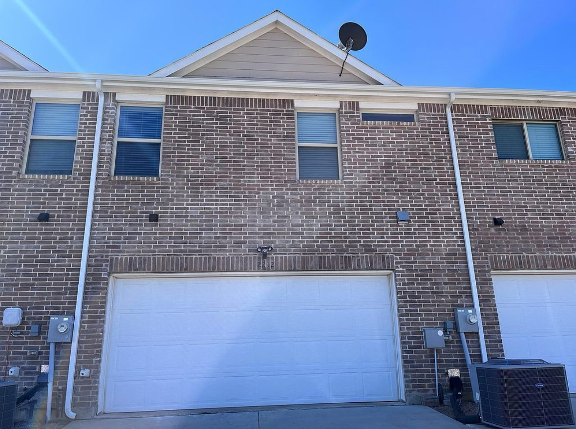 2212 Greystone Drive Denton TX 76207