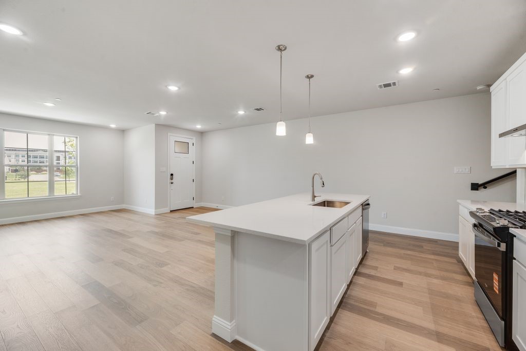 1916 Watermark Mews Rowlett TX 75088
