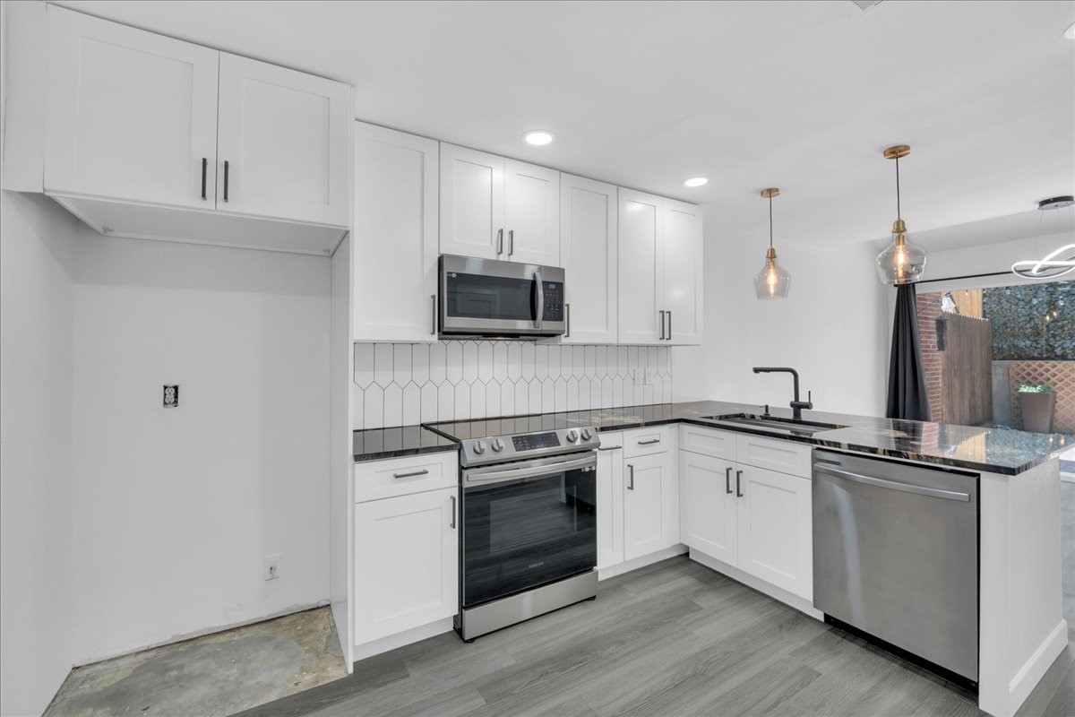 1916 Shorewood Drive Grapevine TX 76051