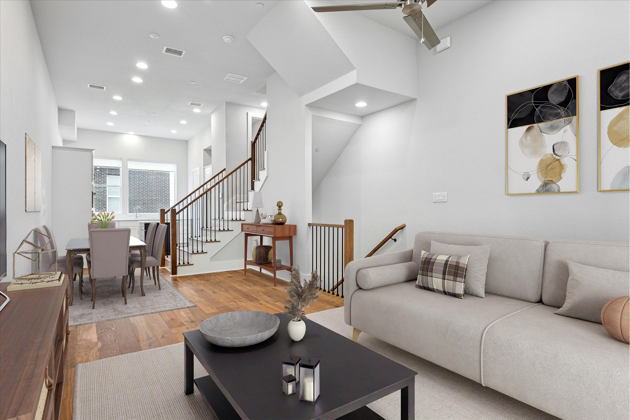 381 E Greenbriar Lane Dallas TX 75203