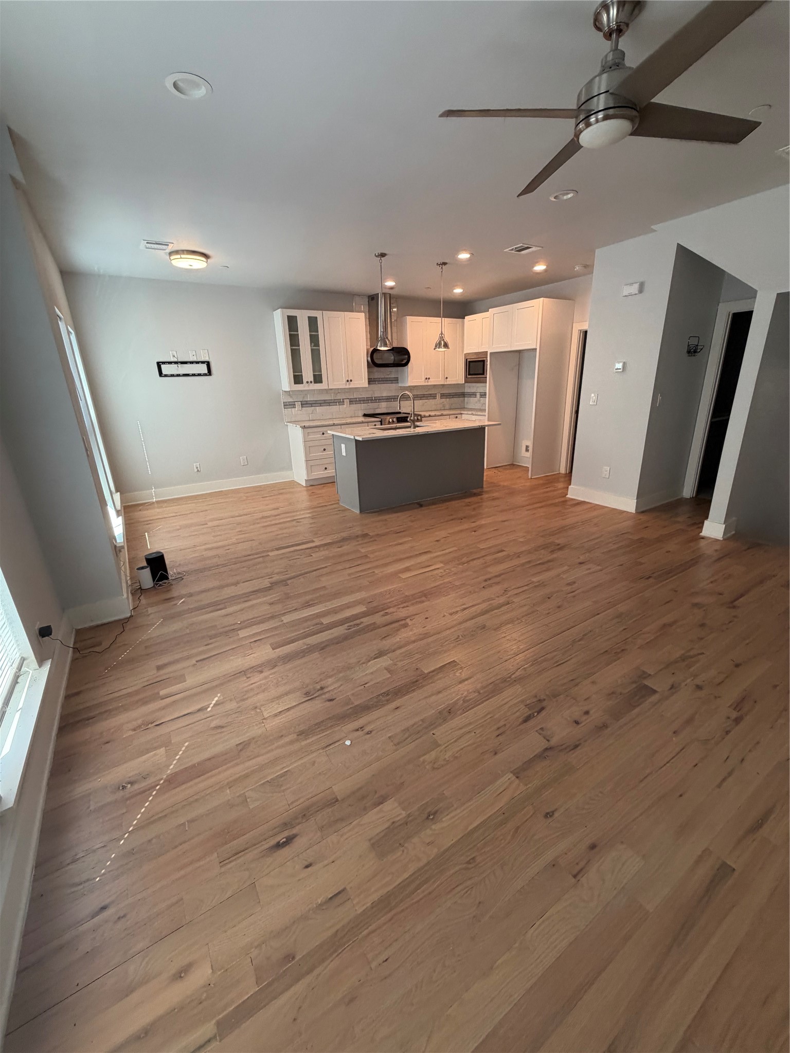 2318 Stutz Drive Dallas TX 75235