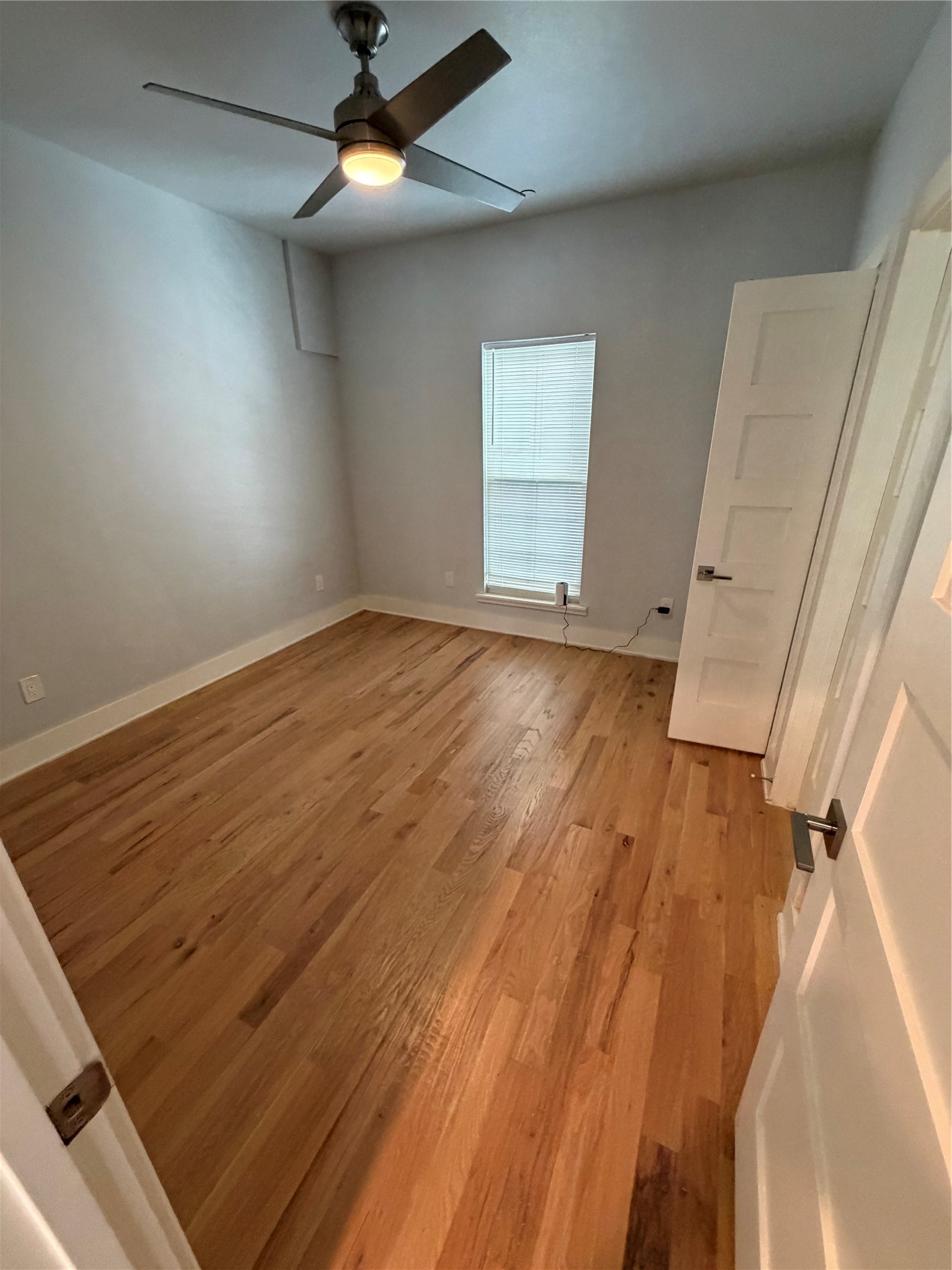 2318 Stutz Drive Dallas TX 75235