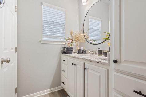 518 Alamo Court Mcgregor TX 76657