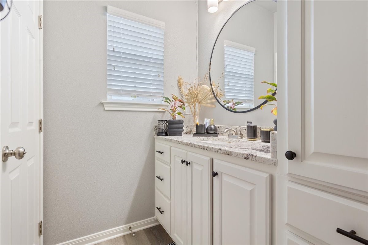 518 Alamo Court Mcgregor TX 76657
