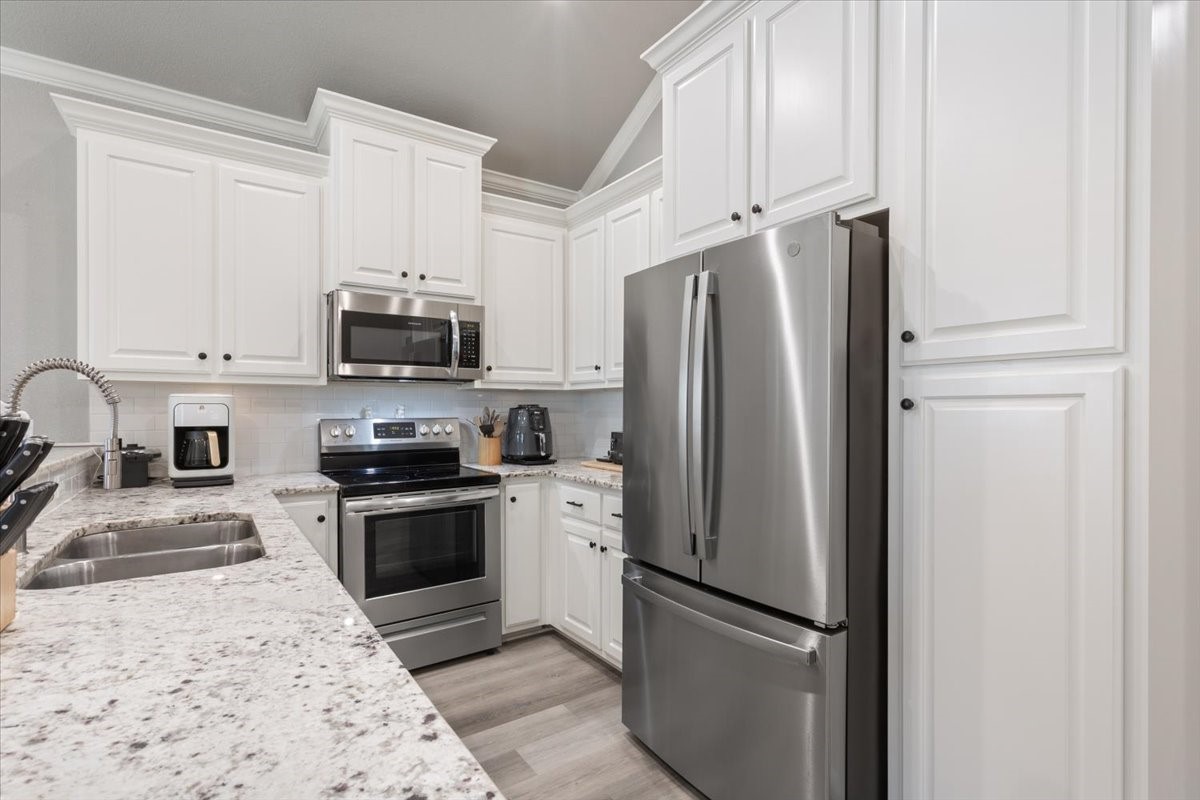 518 Alamo Court Mcgregor TX 76657