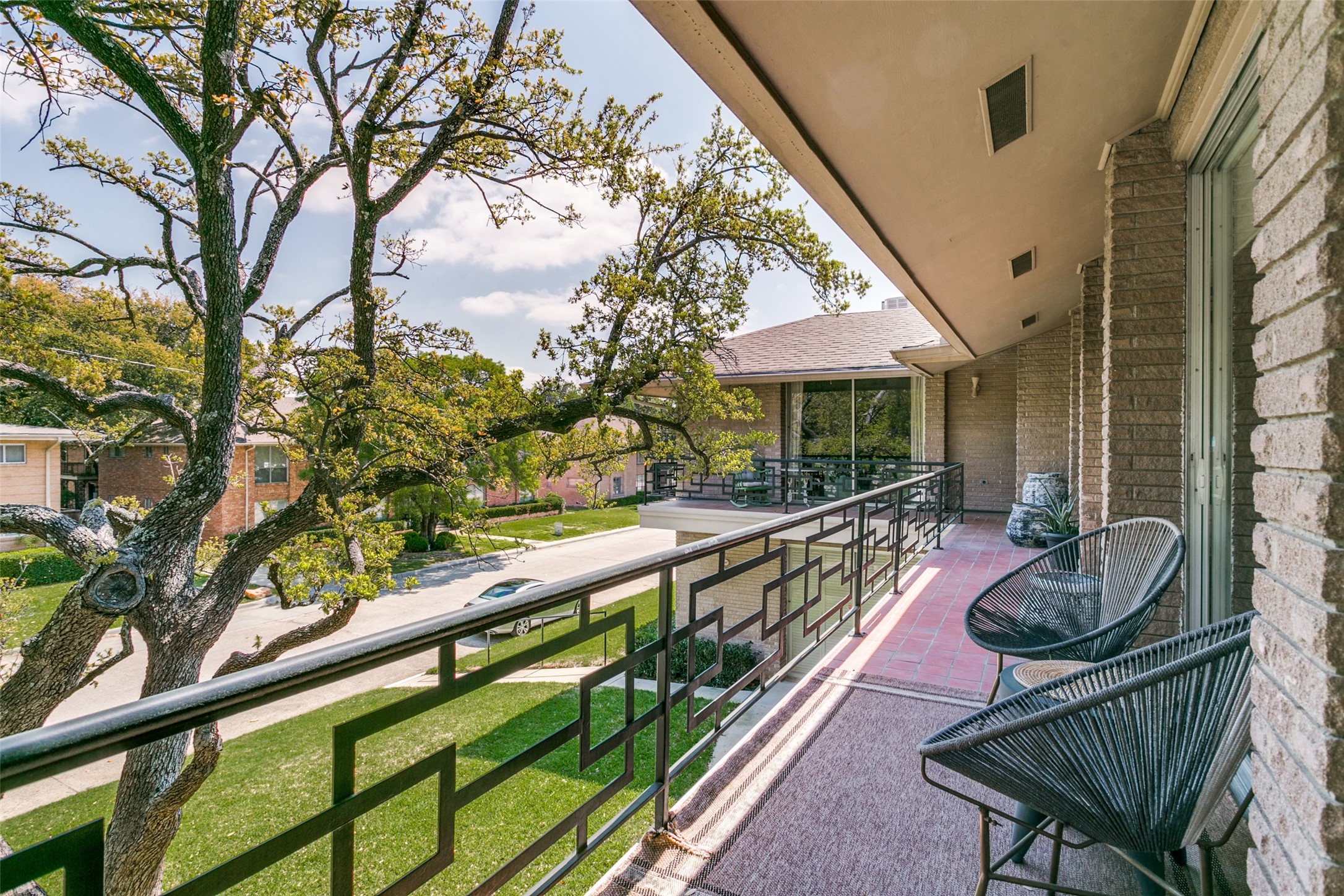 6332 Bandera Avenue Dallas TX 75225