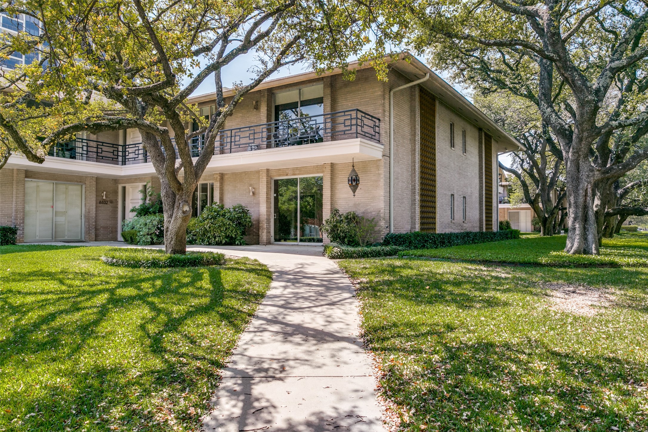6332 Bandera Avenue Dallas TX 75225