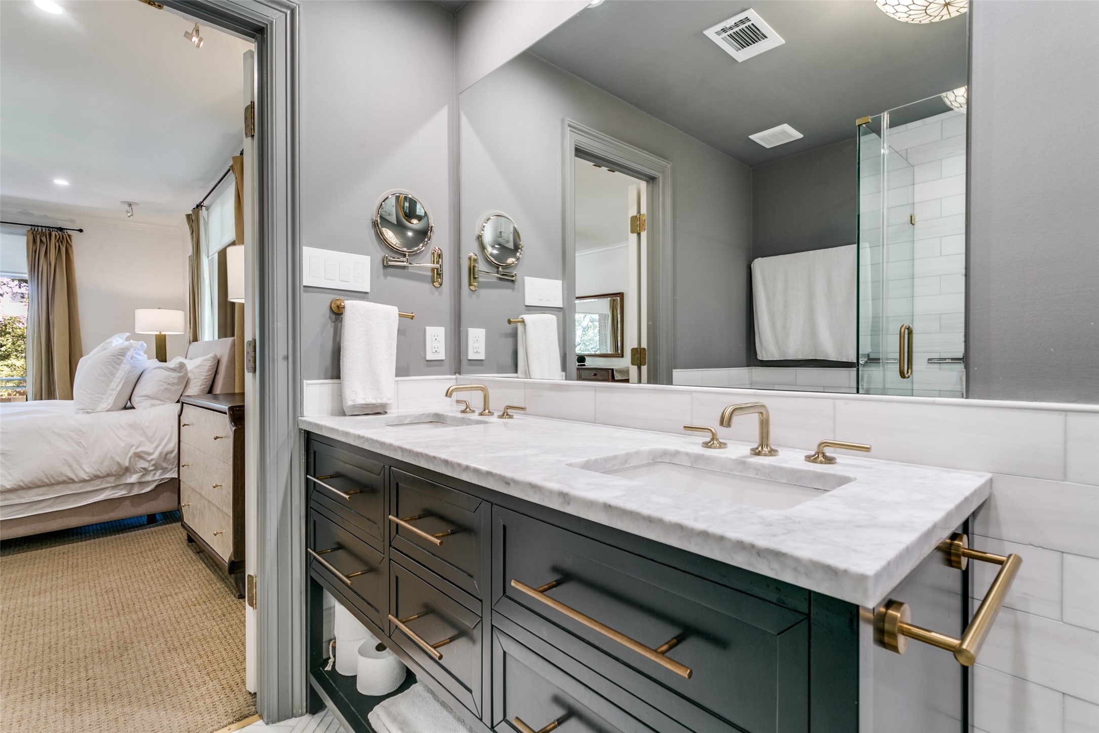 6332 Bandera Avenue Dallas TX 75225
