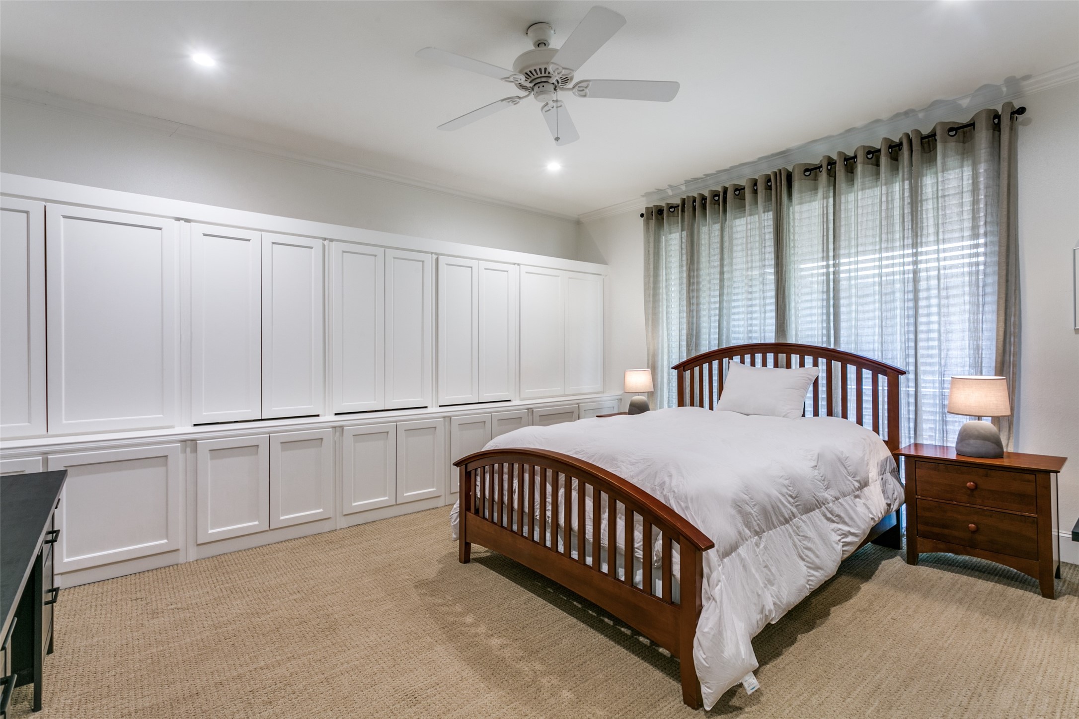 6332 Bandera Avenue Dallas TX 75225