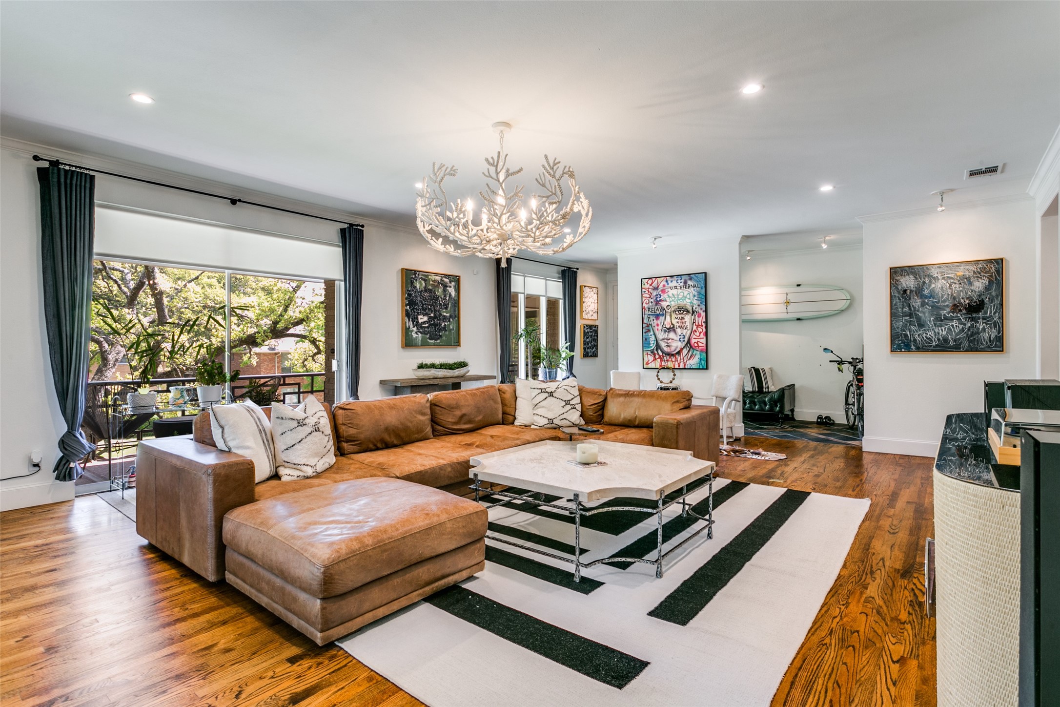 6332 Bandera Avenue Dallas TX 75225