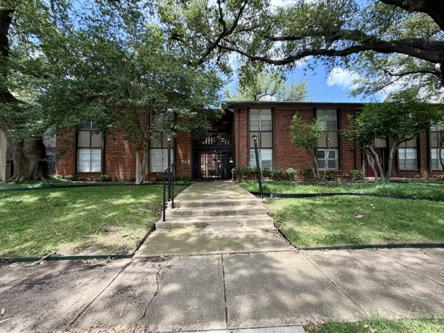 4219 Avondale Avenue Dallas TX 75219