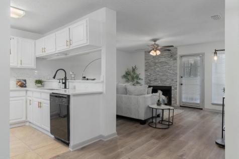 5981 Arapaho Road Dallas TX 75248