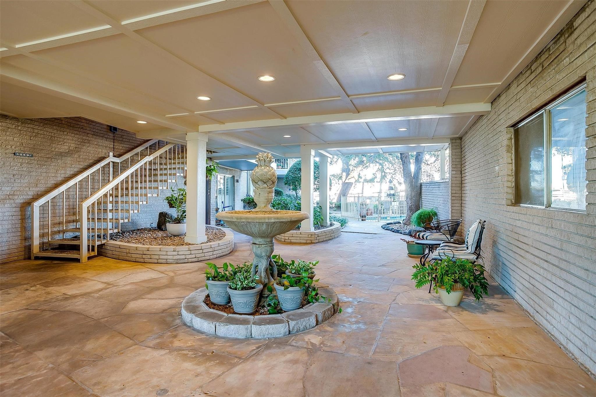 2301 Ridgmar Plaza Fort Worth TX 76116