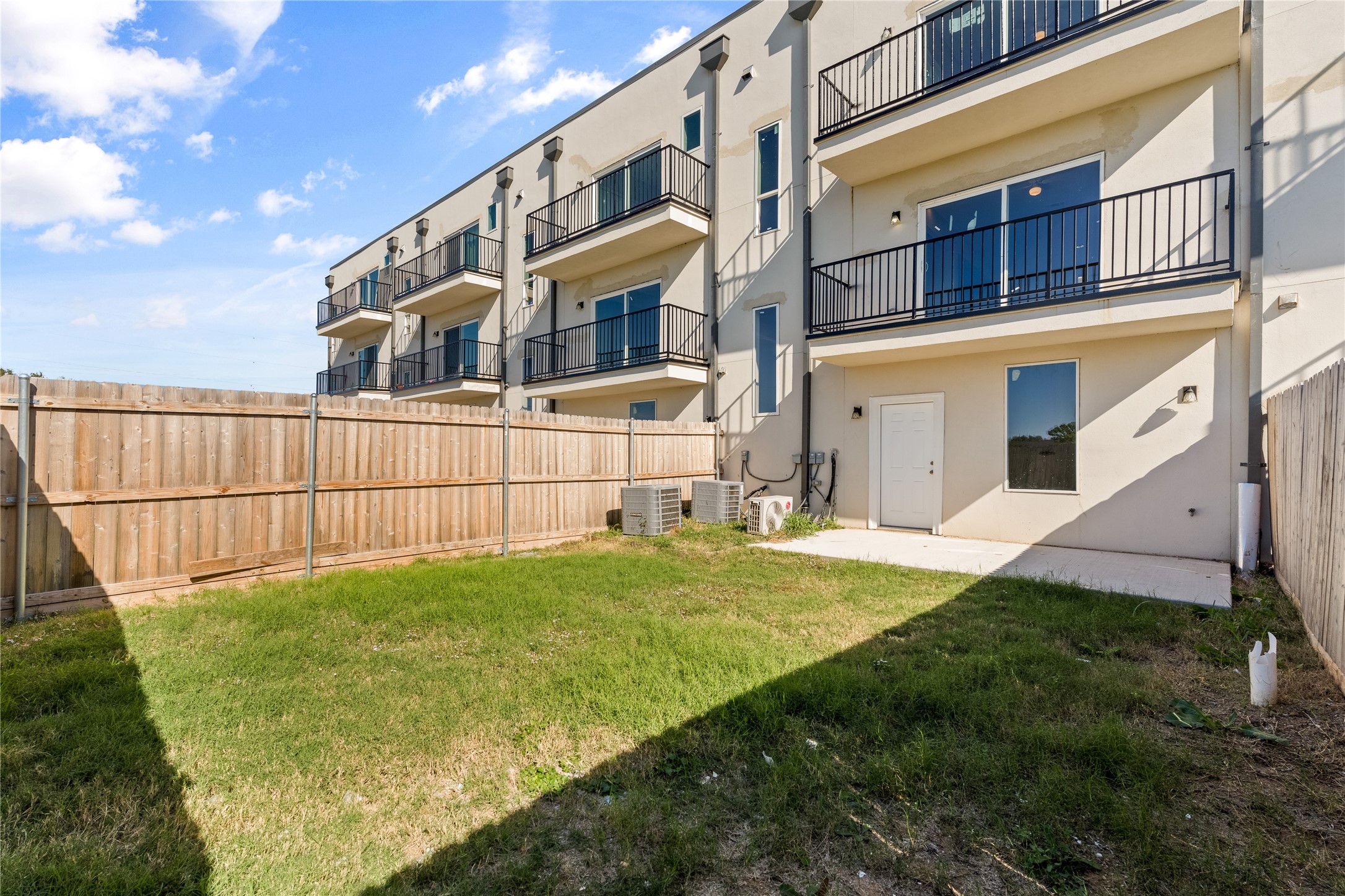 3607 Portland Street Irving TX 75062