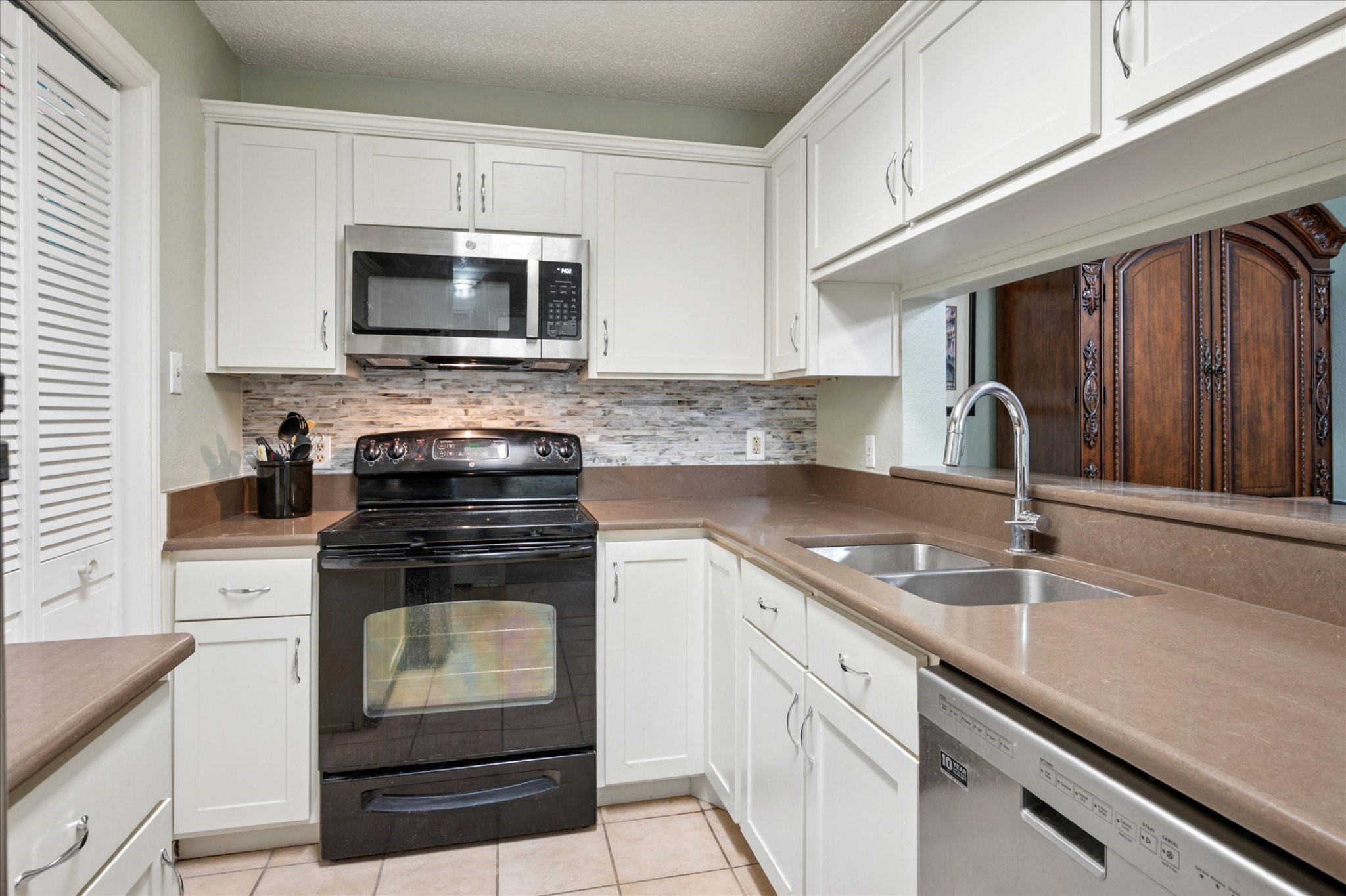 1601 Marsh Lane Carrollton TX 75006