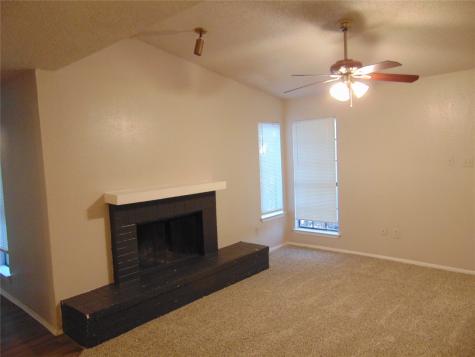 9611 Walnut Street Dallas TX 75243
