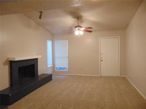 9611 Walnut Street Dallas TX 75243