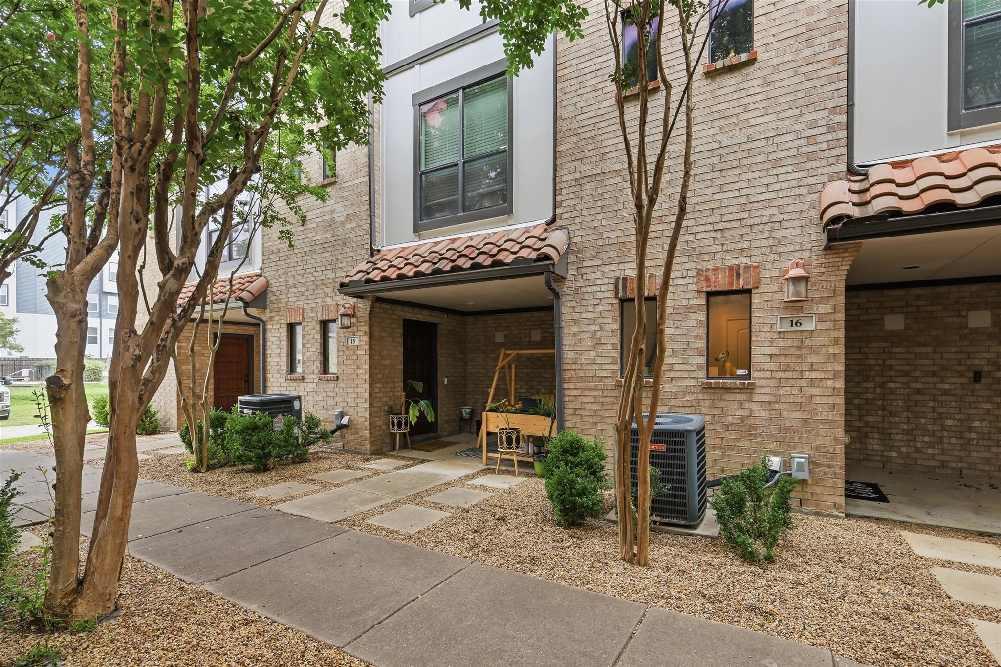 13900 Noel Road Dallas TX 75240