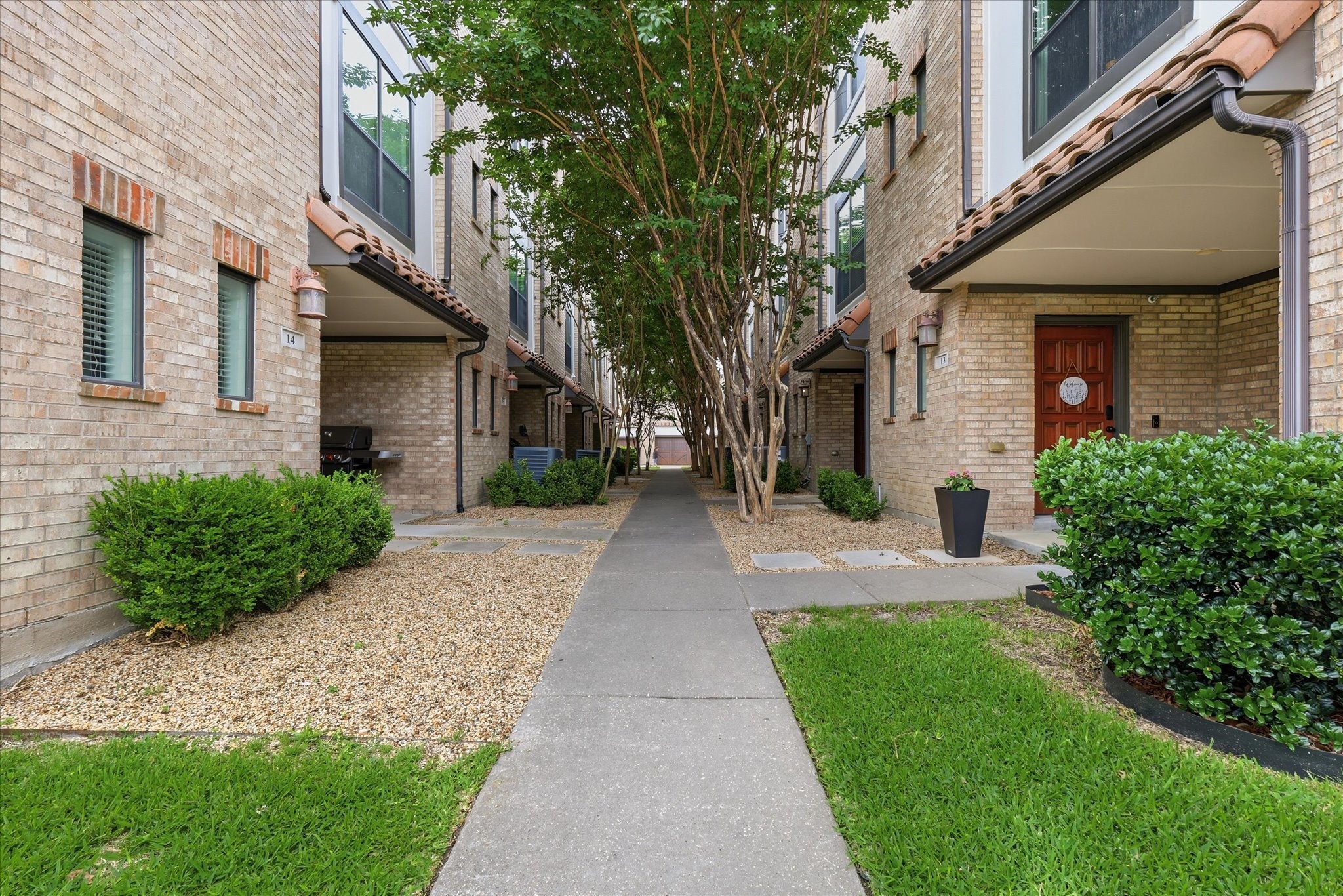 13900 Noel Road Dallas TX 75240