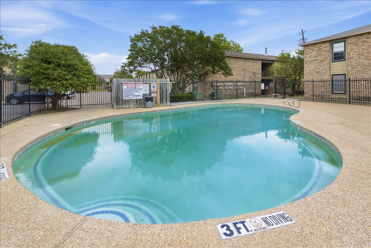 1214 Baylor Avenue Waco TX 76706