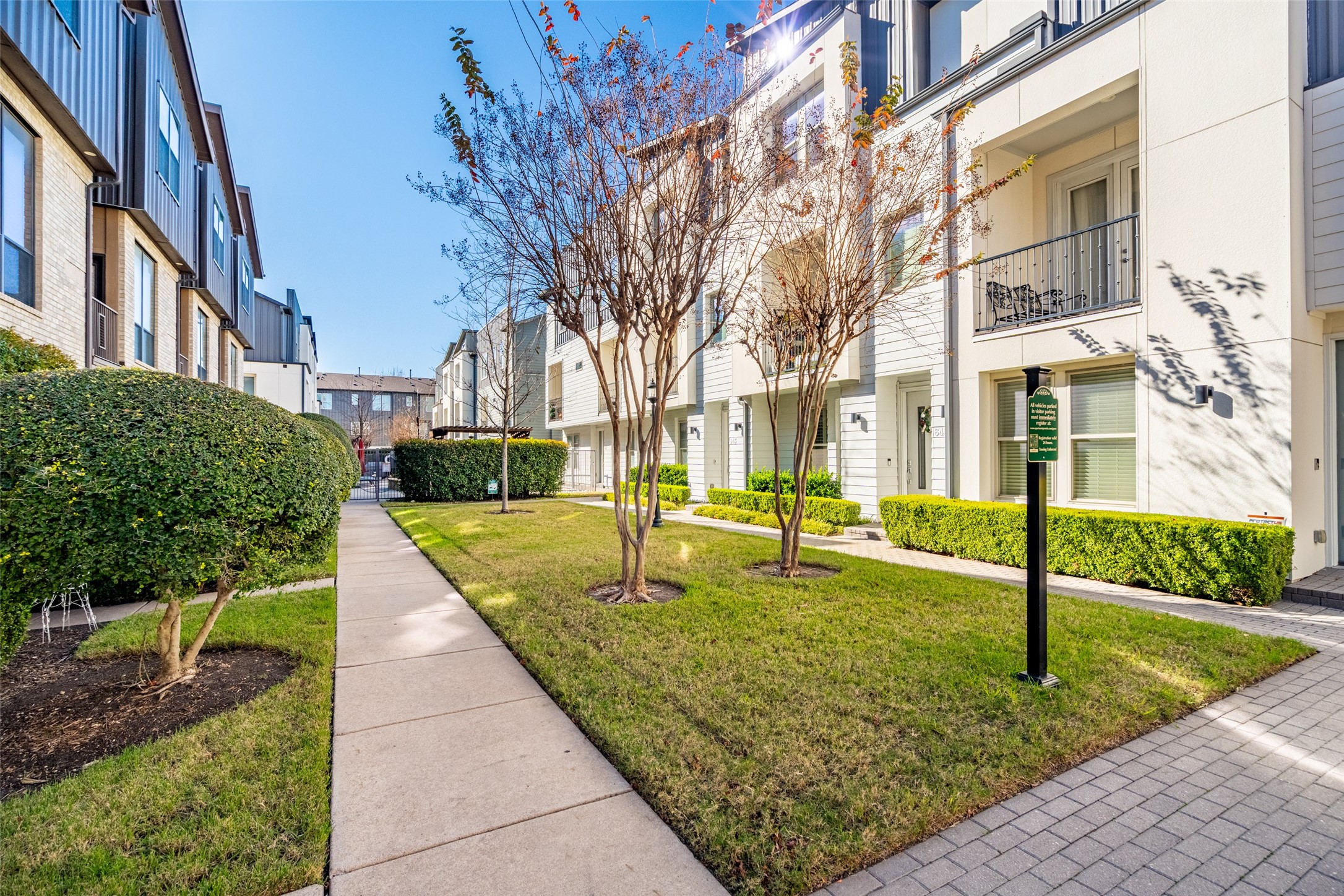 4211 Rawlins Street Dallas TX 75219