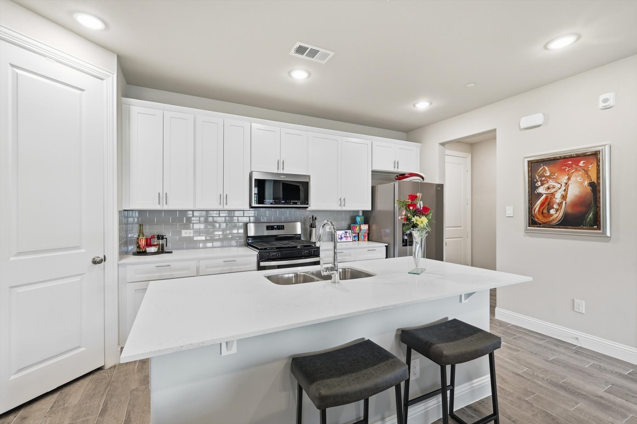 215 Suma Drive Euless TX 76040