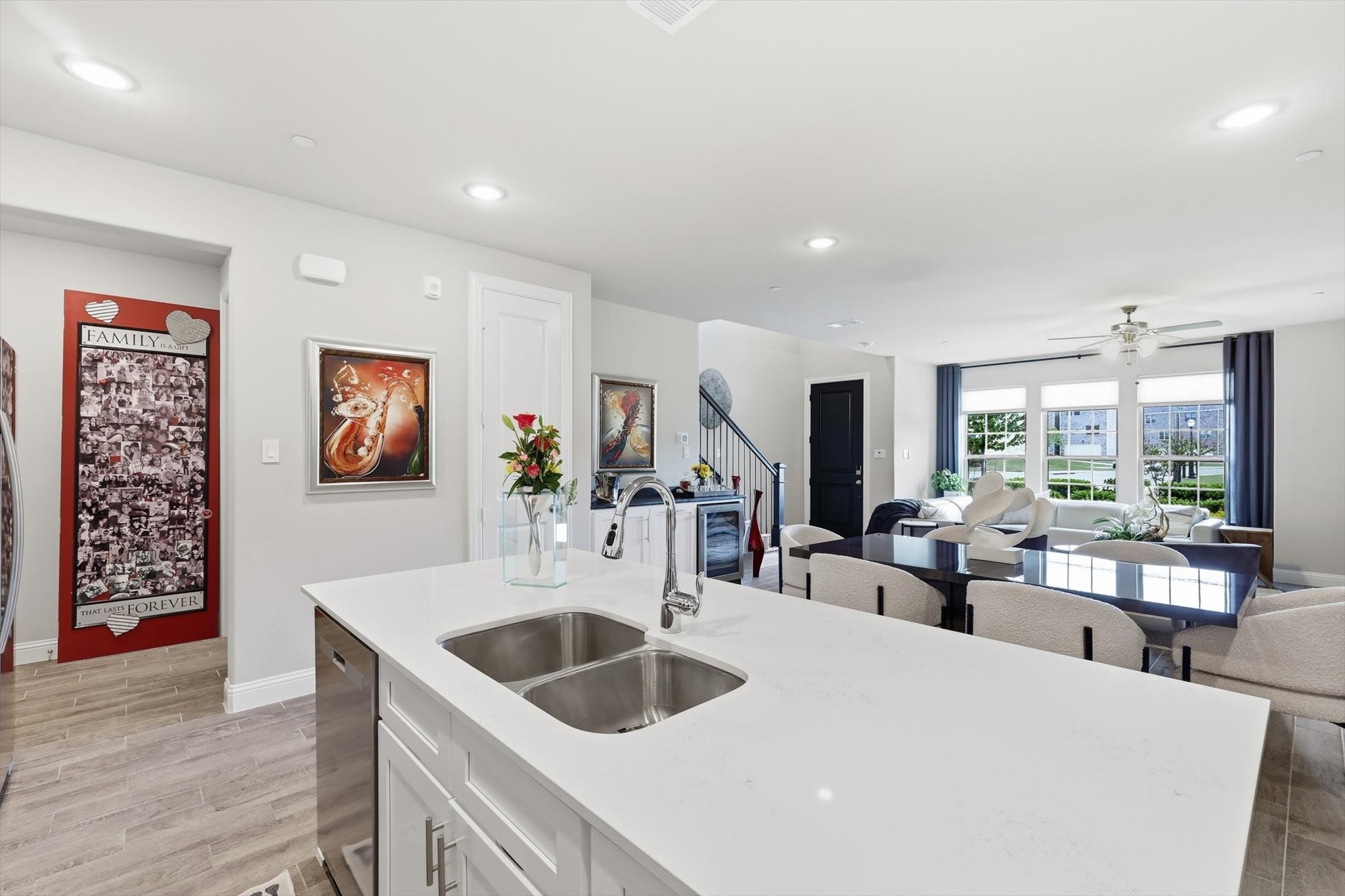 215 Suma Drive Euless TX 76040
