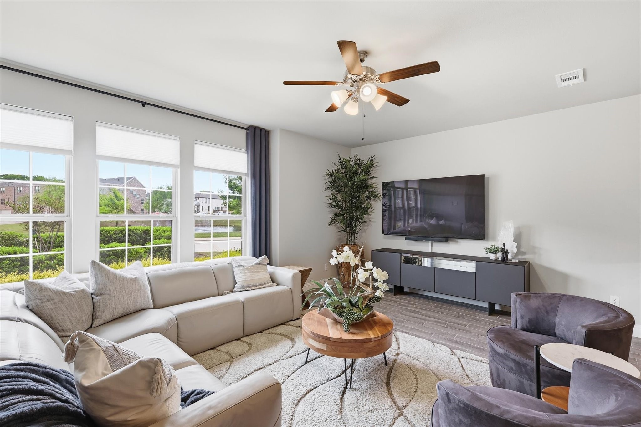 215 Suma Drive Euless TX 76040
