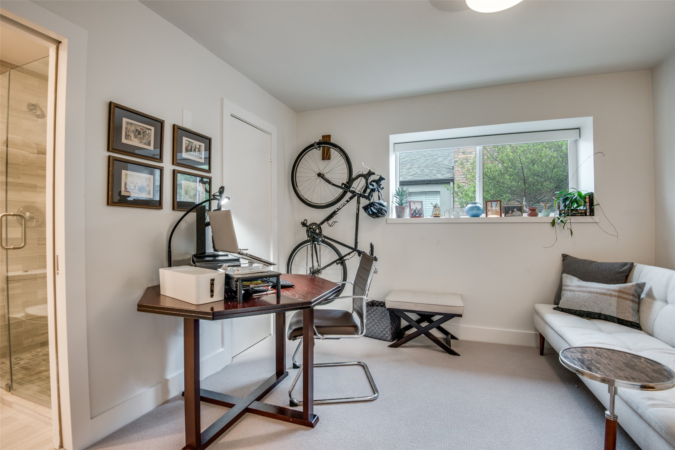 3940 Buena Vista Street Dallas TX 75204