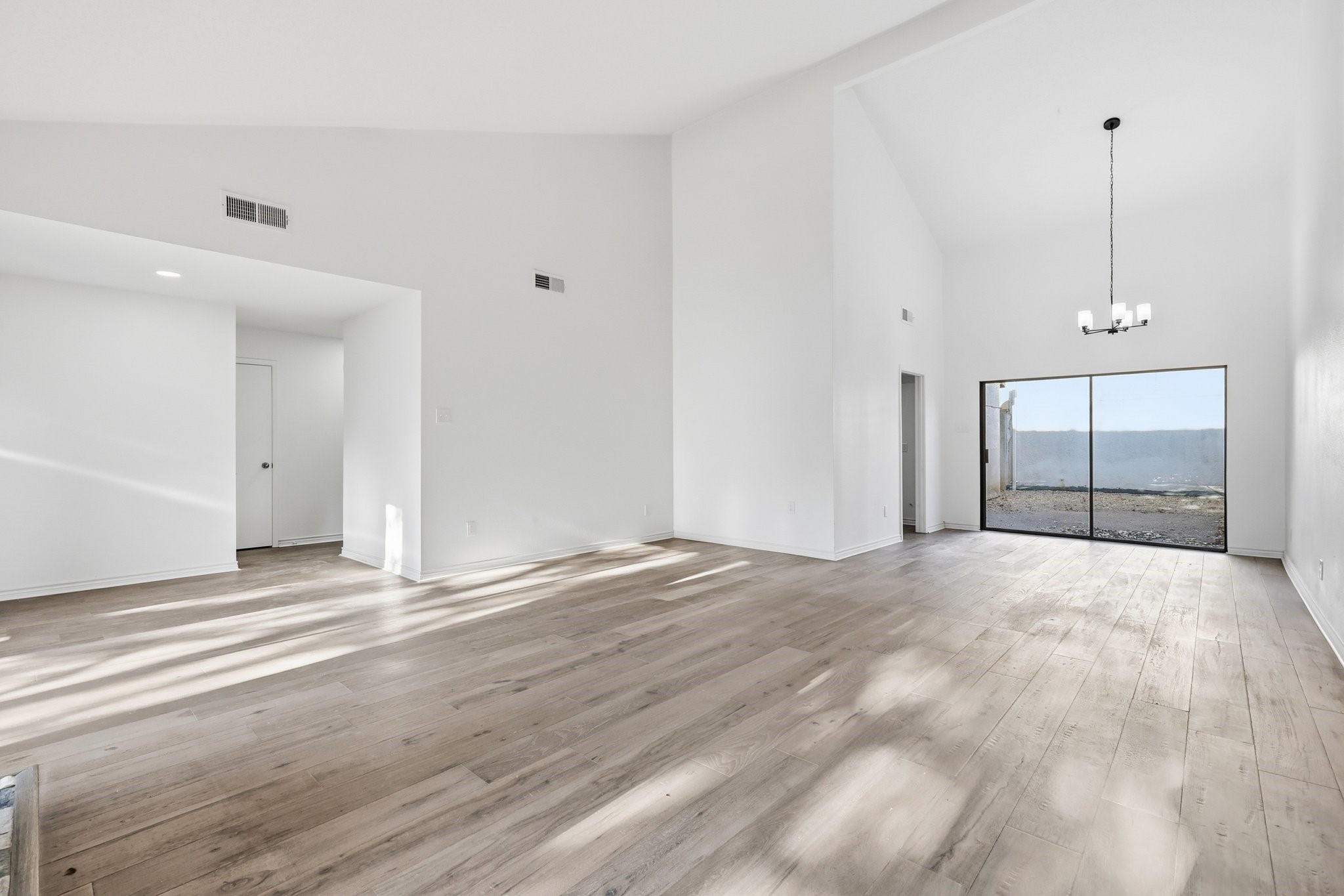 9611 Orchard Hill Dallas TX 75243