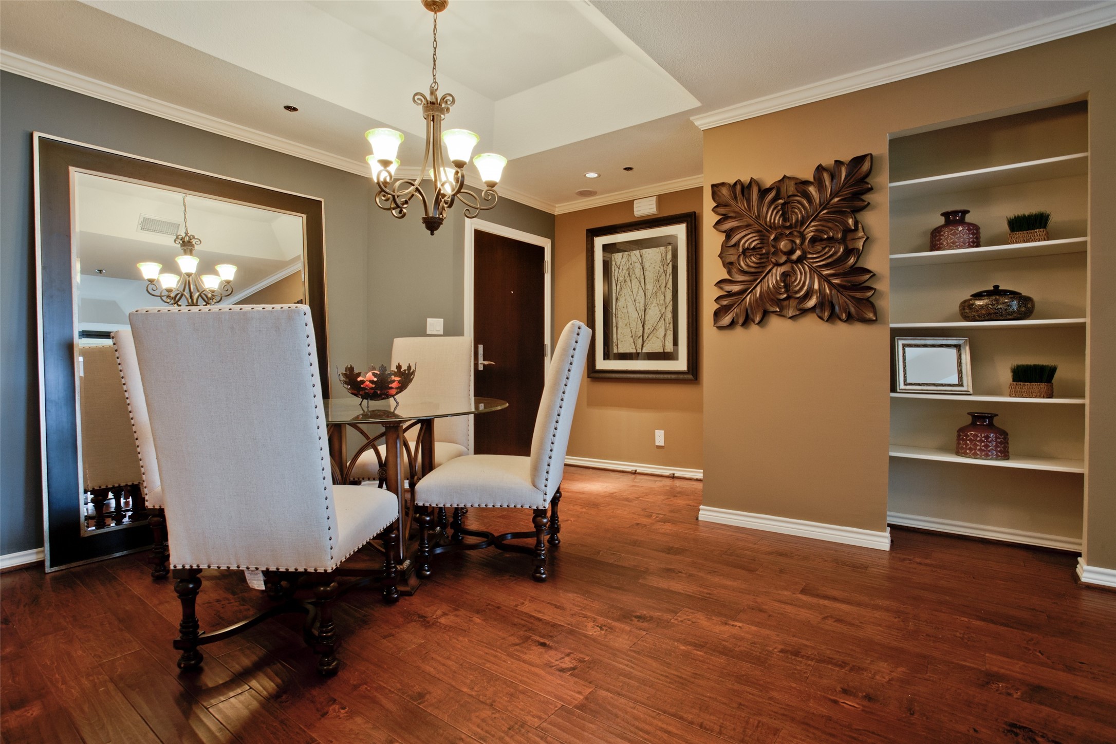 5909 Luther Lane Dallas TX 75225