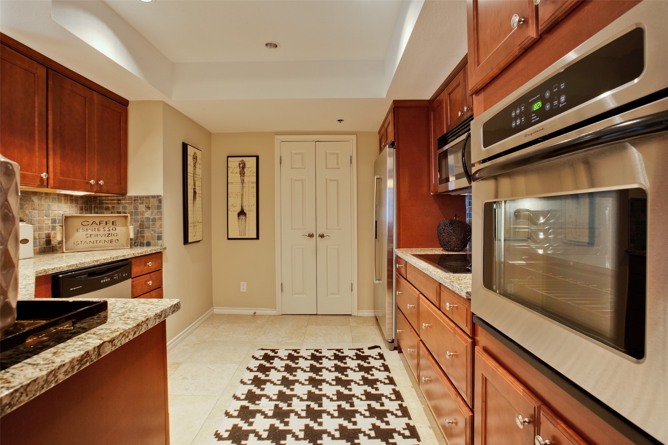 5909 Luther Lane Dallas TX 75225