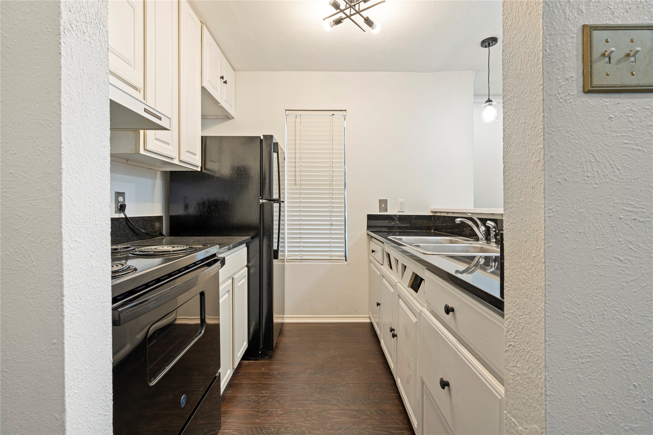 4323 Brown Street Dallas TX 75219