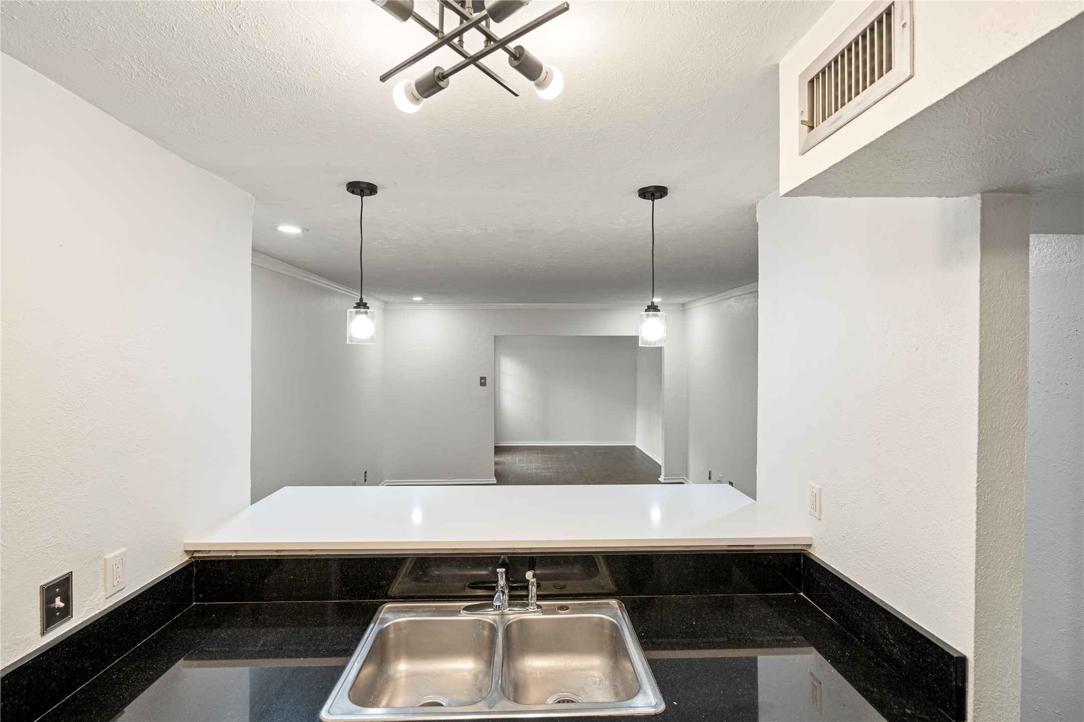 4323 Brown Street Dallas TX 75219