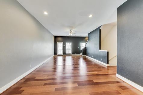 1608 Soho Lane Dallas TX 75204