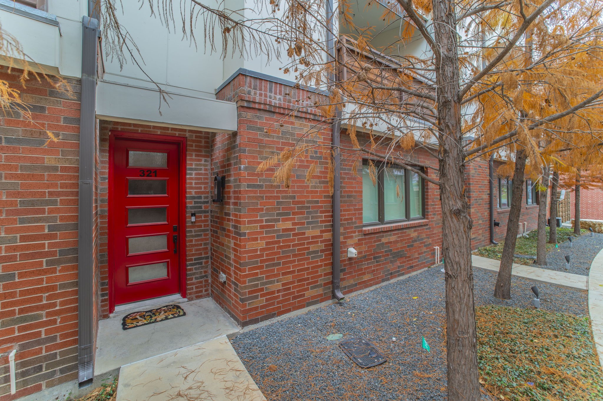321 College Avenue Fort Worth TX 76104